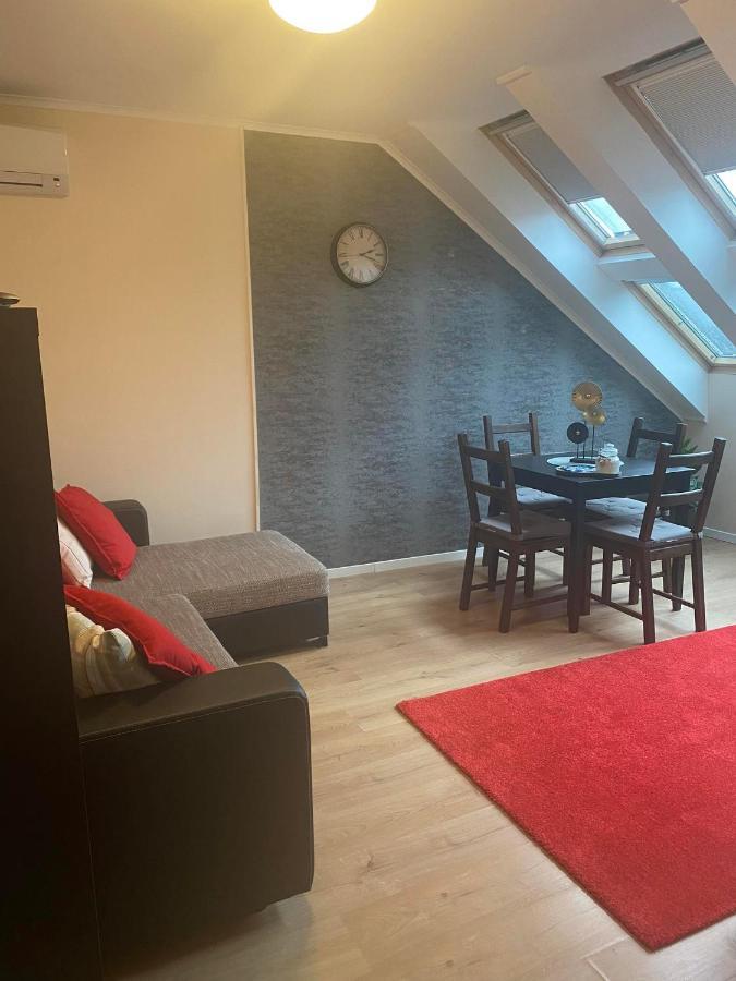 Lucsony Apartman Mosonmagyarovar Exterior photo