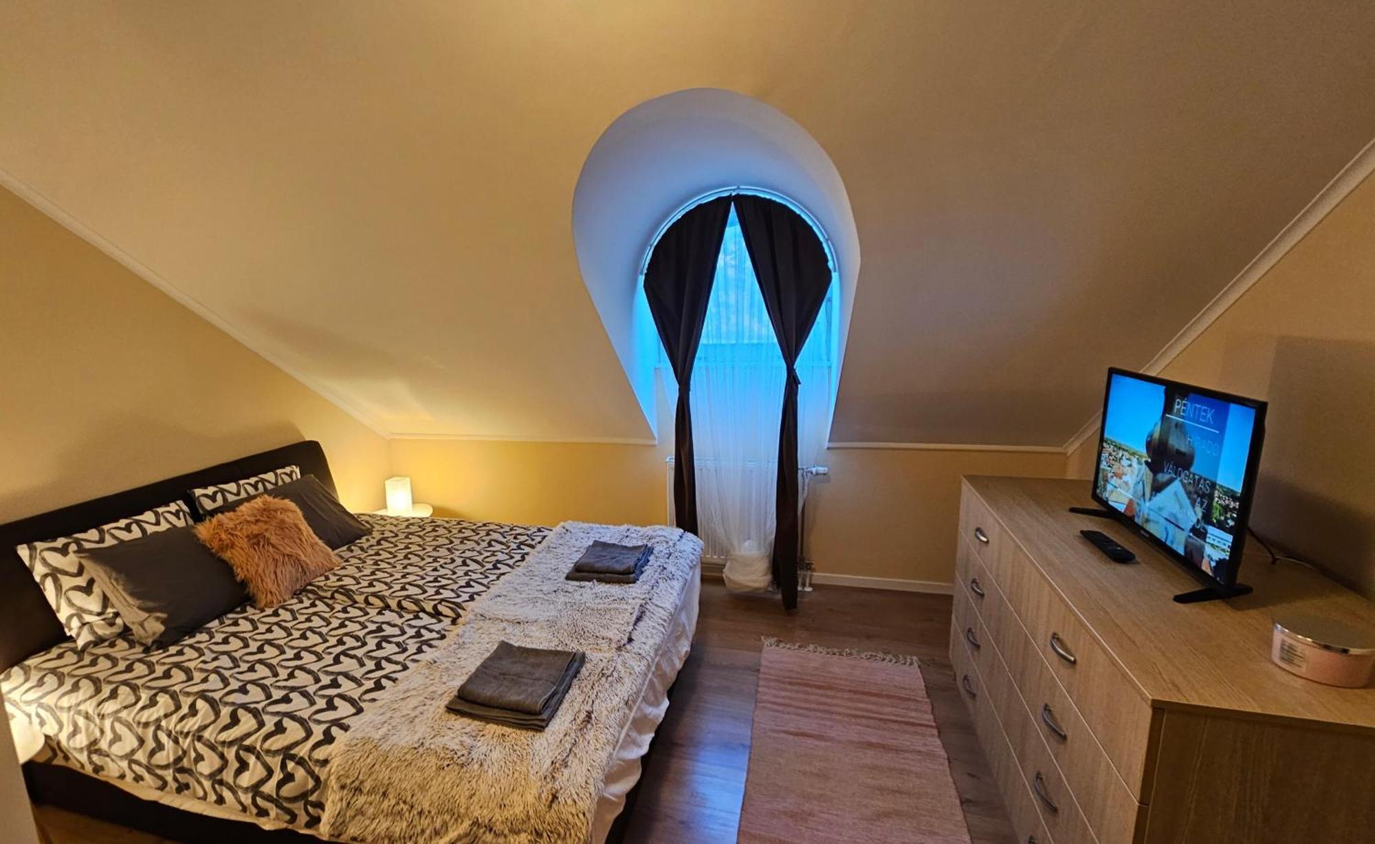 Lucsony Apartman Mosonmagyarovar Exterior photo